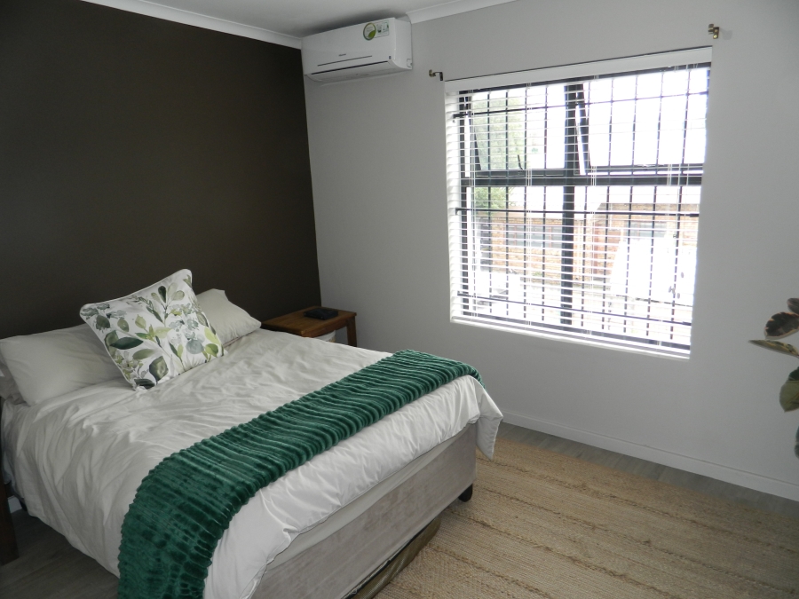 2 Bedroom Property for Sale in Paarl North Western Cape